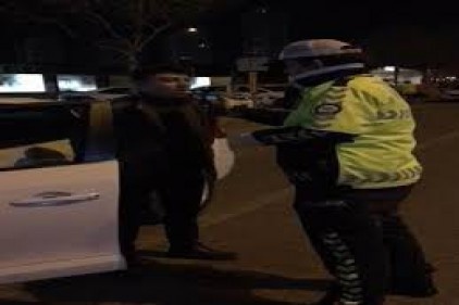 Alkollü araç kullananlar denetime yakalandı