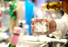 Alkollü içeceklerde ve sigarada, Özel Tüketim Vergisi artırıldı