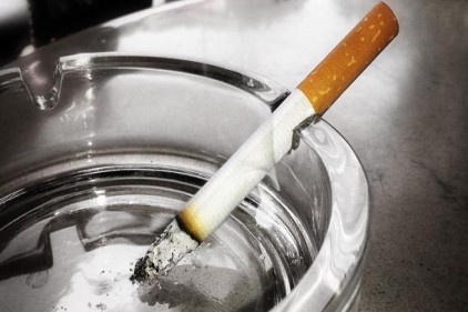 Alkollü içki ve sigaraya vergi zammı geldi