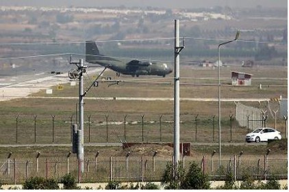 Alman milletvekilleri İncirlik Üssü&#039;nde