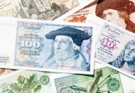 Almanların elinde hala 12.4 milyar Mark bulunuyor