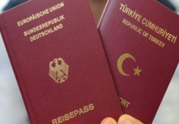 Almanlar’ın yüzde 58’i çifte vatandaşlığa karşı çıktı
