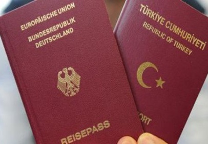 Almanlar’ın yüzde 58’i çifte vatandaşlığa karşı çıktı