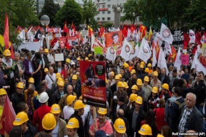 Almanya&#8217;daki Aleviler de açılımda kuşkulu