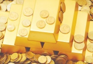 Altın dünyada ve Türkiye'de haftaya düşüşle başladı