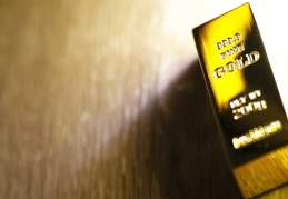 Altın fiyatları 7 ayın en düşük seviyelerinde