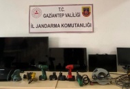 Altın hırsızı yakalandı