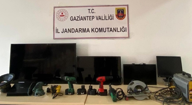 Altın hırsızı yakalandı