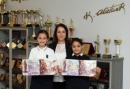 Altın plaket ve diploma kategorisinde ödül kazandı.