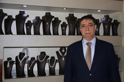 Altın yükselmeye ve rekora koşmaya devam ediyor