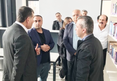 Altunkaya ailesinin inşa ettirdiği kütüphane resmi açılışa hazırlanıyor