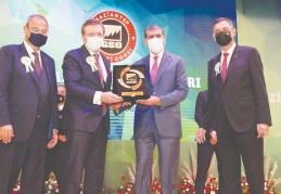 Altunkaya Şirketler Grubu ödülünü aldı