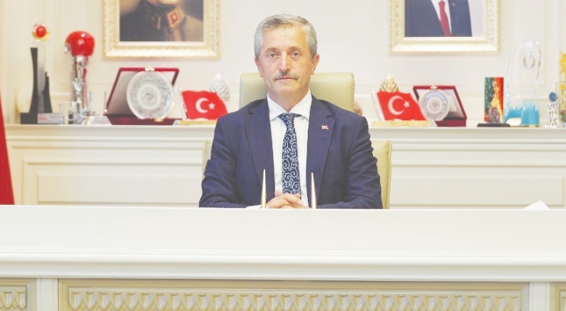 Amacımız iş yeri kapanan esnaflarımızın yanında olmak