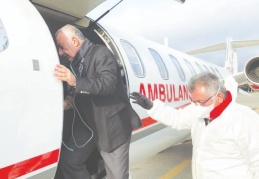 Ambulans uçakla getirildi
