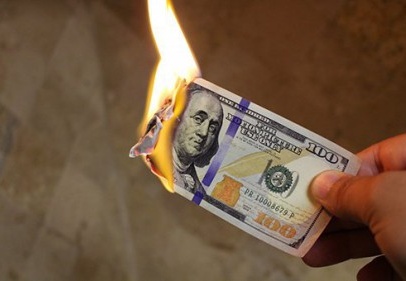 Amerika dolar yakıyor, gelişmiş ülkeler piyasadan para çekiyor