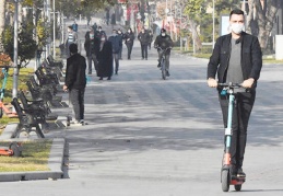 'Skuter' yasalaşıyor, hız sınırı ve kurallar geliyor