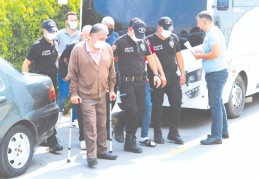 "Change TIR" şebekesinin lideri yurt dışına kaçarken yakalandı