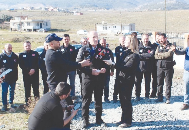 "İslahiye, Nurdağı, Kilis ve Adıyaman Kahta'da kalıcı konutlarımıza başladık"