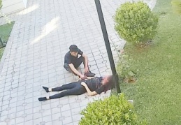 "Kapı her çaldığında Duygu mu geldi diye bakıyorum"