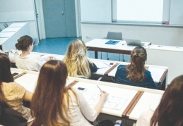 "Yüz yüze eğitime devam edecek öğrenciler için yurtlarımızı tekrar planladık”