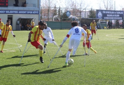 Ampute, bir engeli daha aştı 1-0