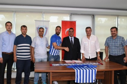 Ampute Futbol Takımı, Fatih Şentürk, Ali Budak ve Feyyaz Gözaçık ile sözleşme yeniledi