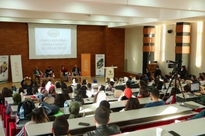 Ana gündem maddesi; kadın demokrasi ve insan hakları 