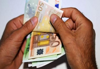 Ana vatanlarına en çok Türkler para gönderdi