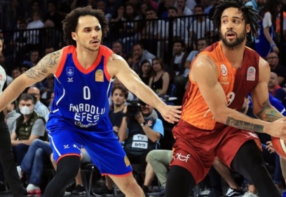 Anadolu Efes, finalde Fenerbahçe Beko’nun rakibi oldu