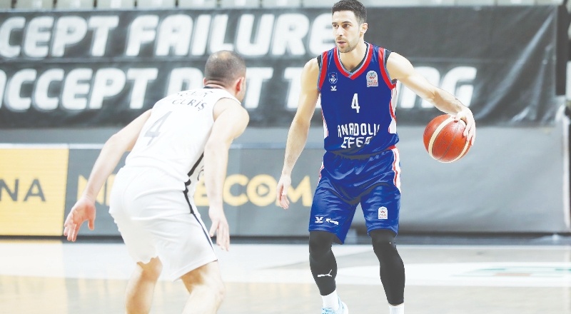 Anadolu Efes finale yükseldi