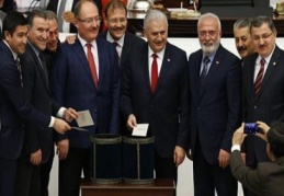 Anayasa Değişikliği teklifinin 16. Maddesi geçti 