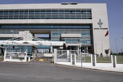 Anayasa Mahkemesinden uzun yargılama sürelerine tazminat