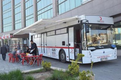 Anka Hastanesi Kızılay&#039;ın kan bağışı çağrısına duyarsız kalmadı