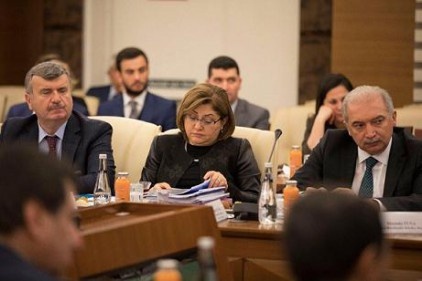 Ankara ve Gaziantep’te “mülteciler” konuşuluyor