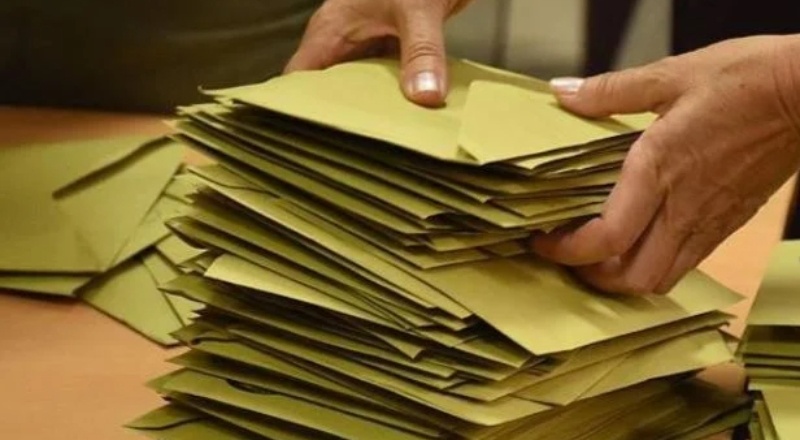 Ankara ve İstanbul 3; İzmir ve Bursa 2 seçim bölgesine ayrıldı