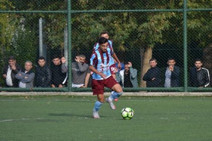 Ankas&#8217;tan profesyonel lige transfer oldu