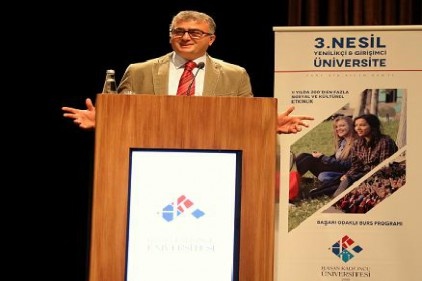 Anne ve babalar çocuklarının Tercihene saygılı olmalı