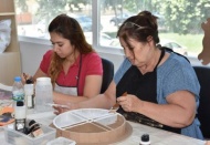 Anne ve kızı aynı kursta meslek öğreniyor