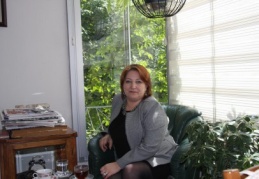 Annem bakımevinde çok mutlu