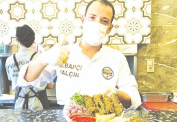 Antep fıstığı, kebaba da renk ve lezzet katıyor