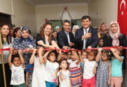 Antep işi, tel kırma, iğne oyası, mutfak takımı yaptılar