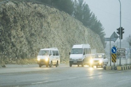 Antep-Kilis yolunda sis görüş mesafesini etkiledi