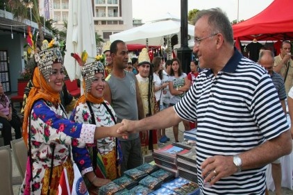 Antep’in katmer ve tatlıları tanıtıldı 