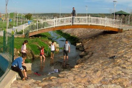 Antepli piknik sezonunu açtı