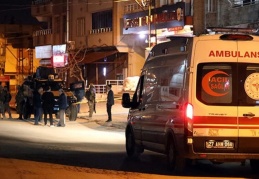Antep'te 'çöp atma' kavgasında biri polis iki ölü, iki yaralı