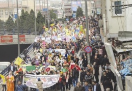 Antep’te kadın sesi duyuldu