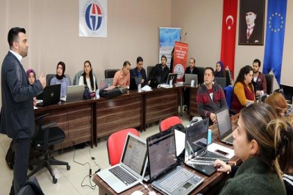 Antep&#8217;teki öğretmenlerimize farklı bakış açısı sunmayı hedefliyoruz
