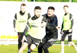 Antrenman tesisleri antrenmana uygun değil