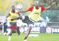 Antrenmana Milli takımlardaki Maxim, Tosca ve Vetrih katılmadı