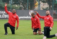 Antrenmanda çift kale maç yaptılar